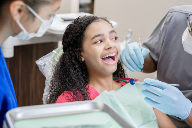Best Walk-In Emergency Dentist in Tropical Park, FL